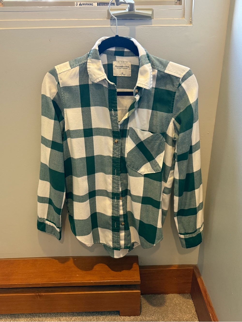 Abercrombie Womens Green & White Plaid Flannel shirt